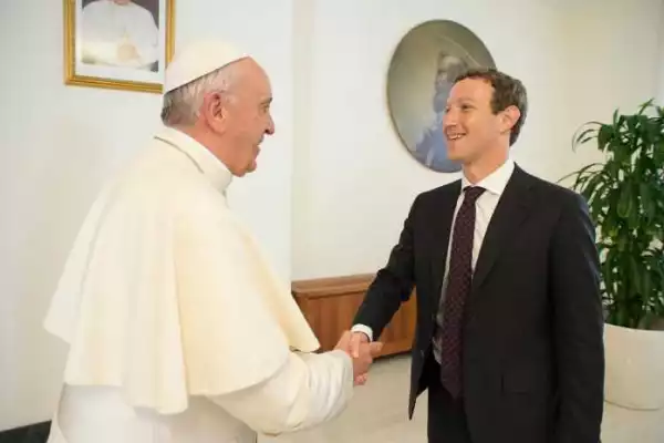Pope, Zuckerberg discuss tech solutions to poverty